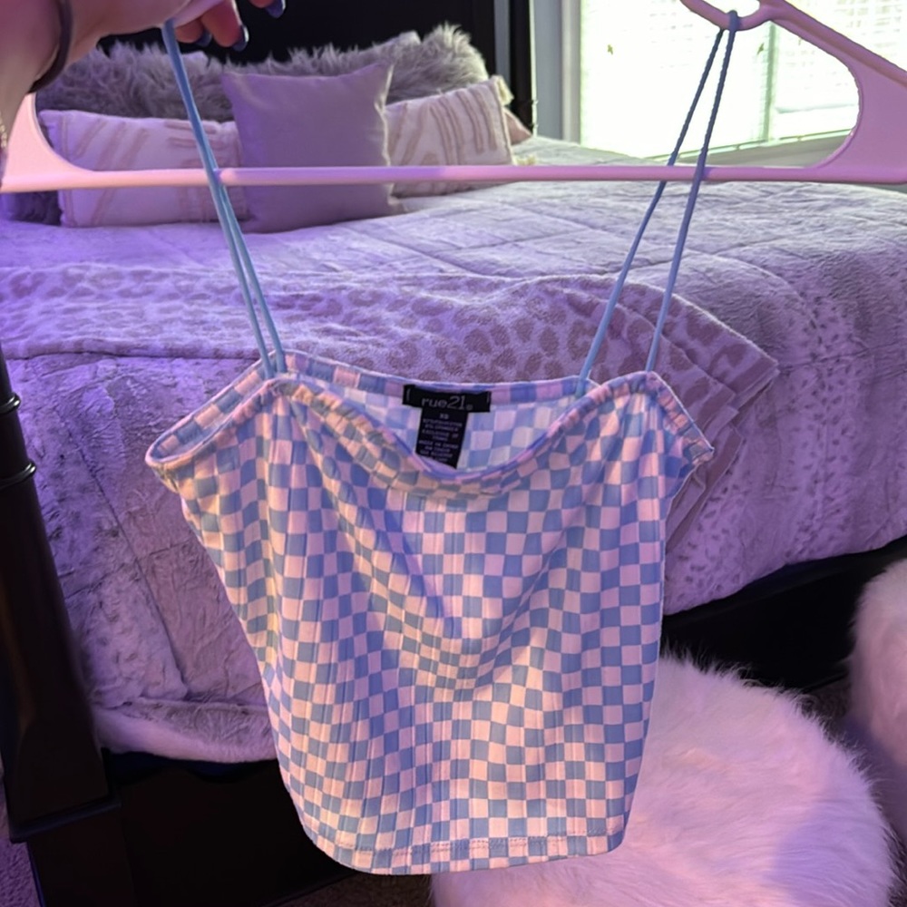rue 21 crop top